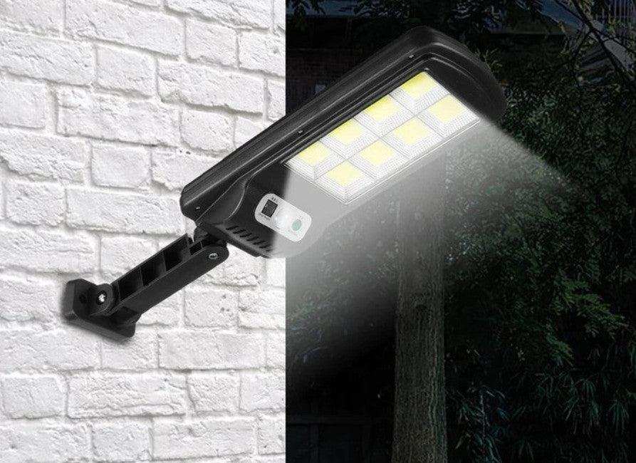 SET 4 Lampi Solare cu 160 de LED-uri COB si telecomanda, 100W - FlashMAG
